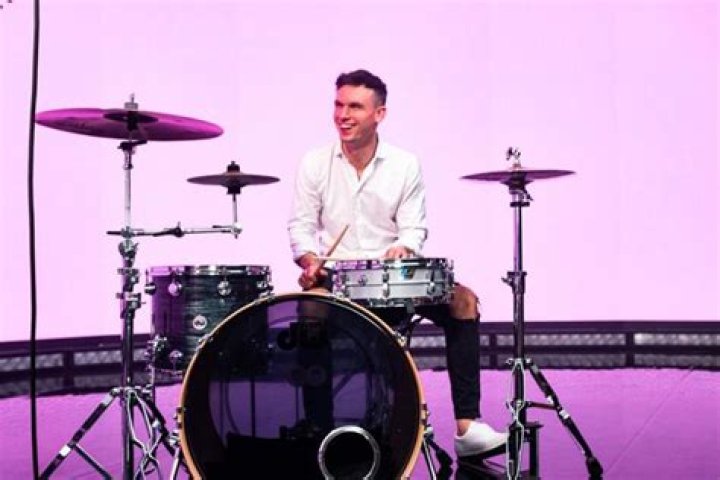 Andrea Russett Boyfriend Derek Vautrinot Is A Drummer