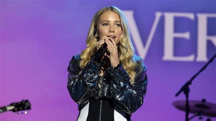 Avery Anna Height, Weight, Net Worth, Age, Birthday, Wikipedia, Who, Nationality, Biography