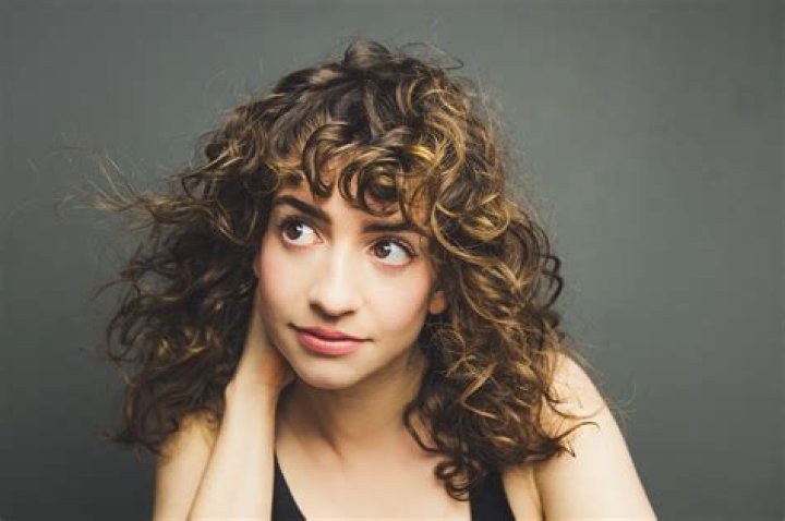 Beth Triffon Height, Weight, Net Worth, Age, Birthday, Wikipedia, Who, Nationality, Biography