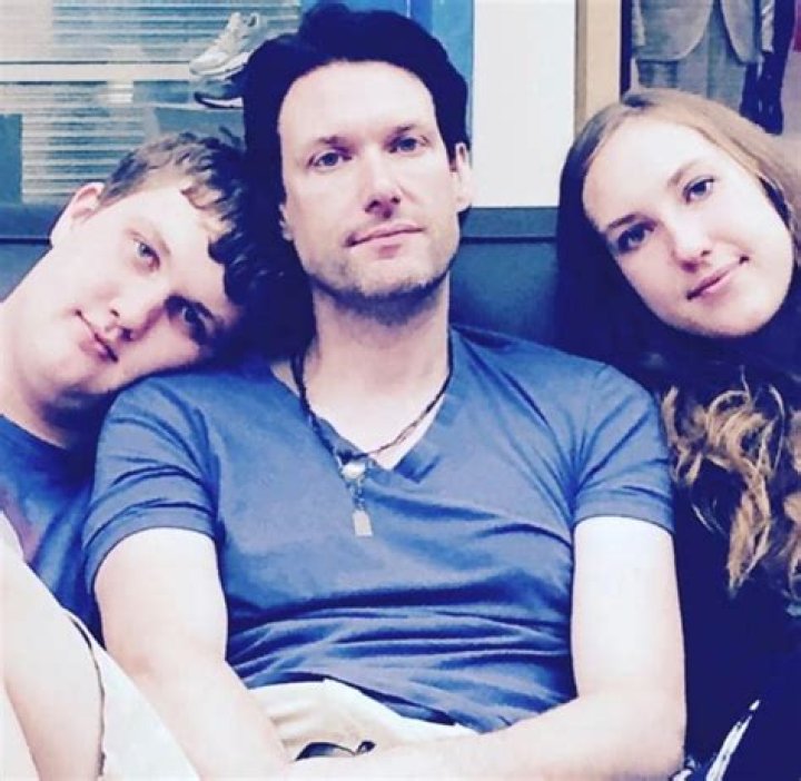 Billy Jensen is Married to his Wife: Kendall Van Keuren, and their Children.