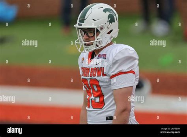 Bryce Baringer Met Girlfriend Gabriella LeRoux At Michigan State University Where She Ran Track