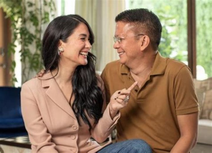 Chiz Escudero: Who are the family members of Chiz Escudero? Net worth 2023, Married Life, Wife, Career, Age, Body Measurement, Bio, Wiki