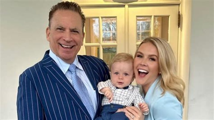 Discover Steven Smyth, Jackie Hoffman’s Husband, Her Family, And Her Net Worth