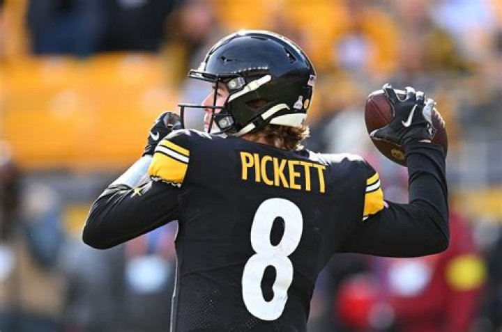 Does QB Kenny Pickett Have A Brother? Meet His Sister Alex Pickett