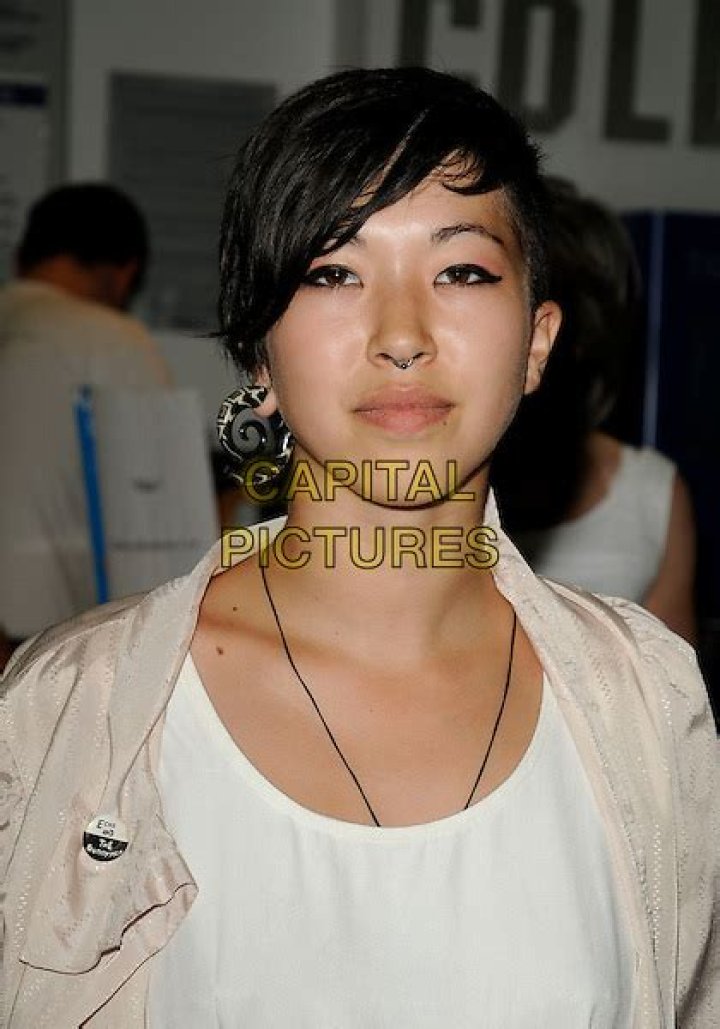 Elena Neill, Daughter Of Sam Neill And Noriko Watanabe