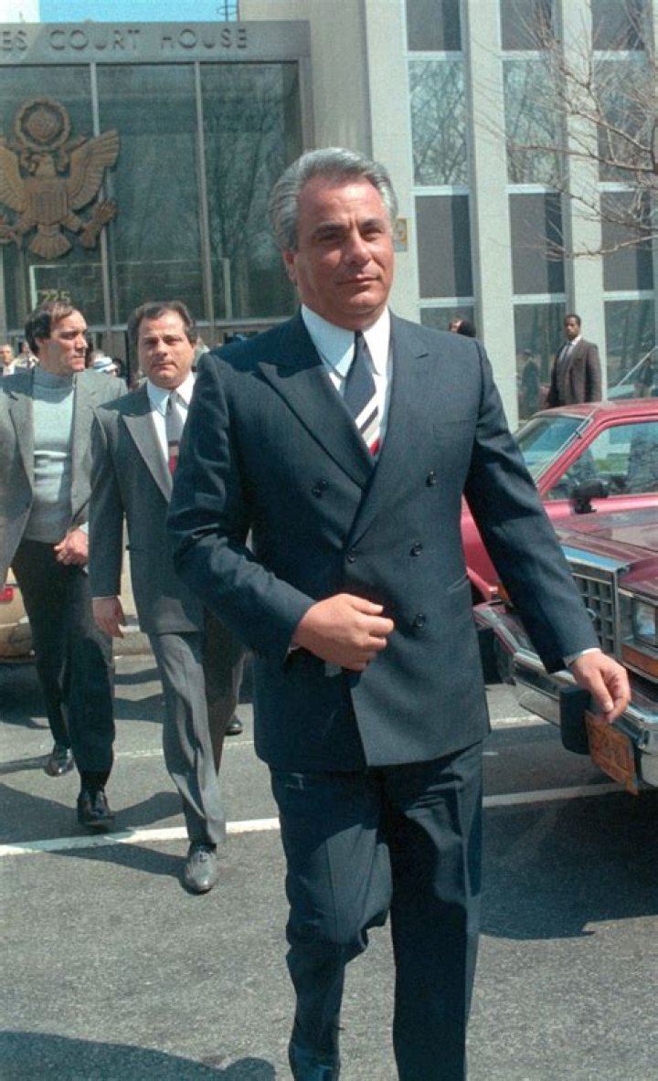 Frank Agnello – Where is John Gotti’s Grandson Frank now? Age, Bio, Wiki, Career, Net Worth, Wife, Family &amp; Facts