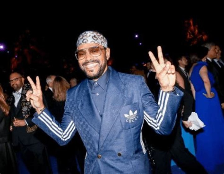 Is Maxwell Gay? What’s The American Singer’s Sexuality?