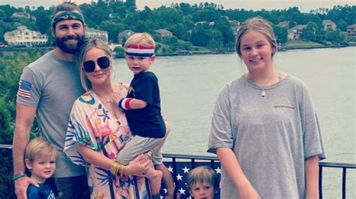 Josephine Riddick Hendrick Height, Weight, Net Worth, Age, Birthday, Wikipedia, Who, Instagram, Biography