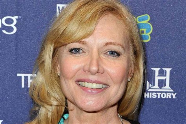 Julie Cash Adult Actress: Net Worth, Age, Bio, Wiki, Career, Family, Nationality, Ethnicity, Partner, Photos And Facts