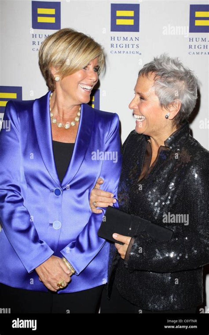 Kathy Travis Height, Weight, Net Worth, Age, Birthday, Wikipedia, Who, Instagram, Biography