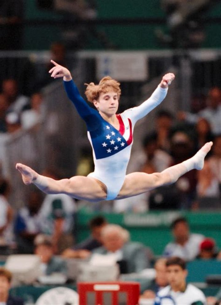 Kerri Strug – Former American Gymnast, Teacher | Wiki, Age, Height, Net Worth, Relationship, Ethnicity, Career