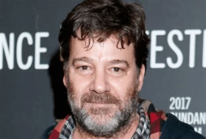 licout Height, Weight, Net Worth, Age, Birthday, Wikipedia, Who, Nationality, Biography