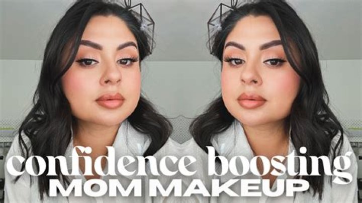 Lip Kit of Briana Murillo: Briana Murillo Net Worth, Bio, Wiki, Career, Company, Fragrance, Instagram Mom, Makeup Tutorial &amp; Facts