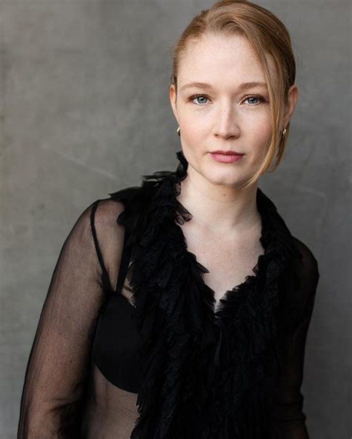 Lyla Porter-Follows Height, Weight, Net Worth, Age, Birthday, Wikipedia, Who, Nationality, Biography