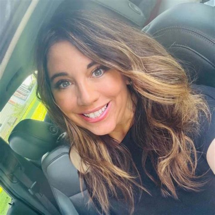Meet Ivonelis G Navas | Wilmer Flores Girlfriend Or Wife