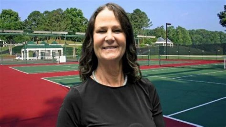 Pam Shriver’s Plastic Surgery And Weight Loss From Illness, The Untold Truth On Tennis Star