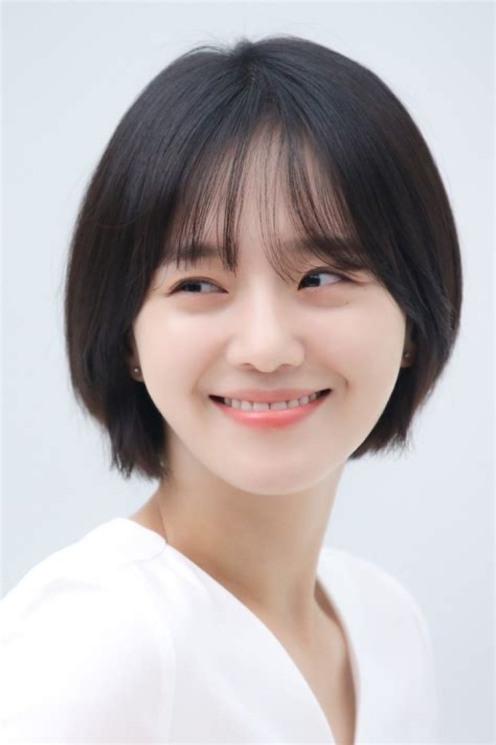 Park Gyu-young – Who is Park Gyu-young’s Boyfriend? | Age, Bio, Wiki, Career, Net Worth, Movies, Family, Photos &amp; Facts