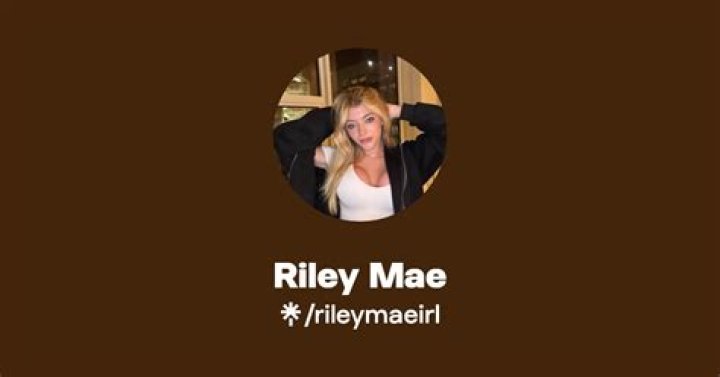 Riley Mae Lewis – TikTok Star | Who is Riley Mae Lewis dating? Wiki, Age, Height, Net Worth, Relationship, Ethnicity, Career