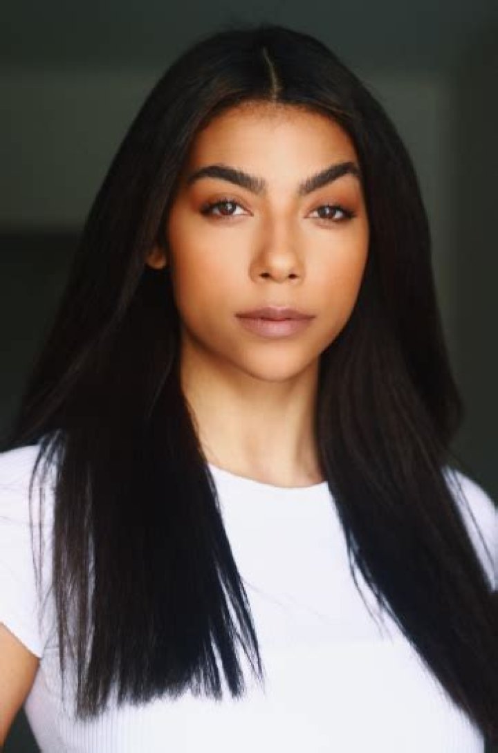 Sierra Wooldridge Height, Weight, Net Worth, Age, Birthday, Wikipedia, Who, Nationality, Biography