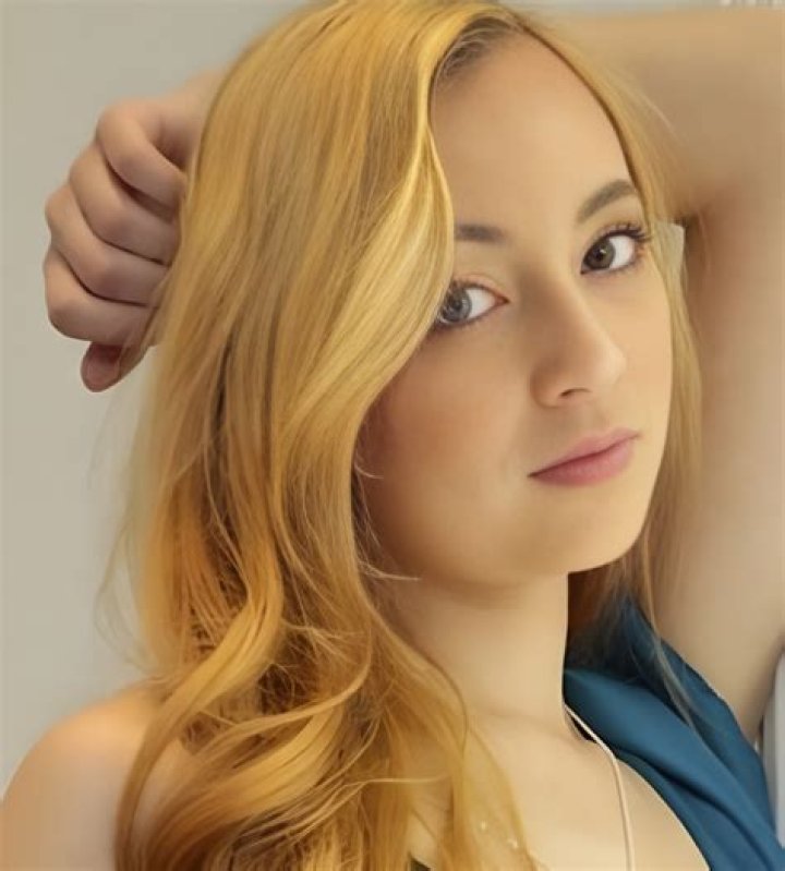 Tiffany Punzel Height, Weight, Net Worth, Age, Birthday, Wikipedia, Who, Nationality, Biography