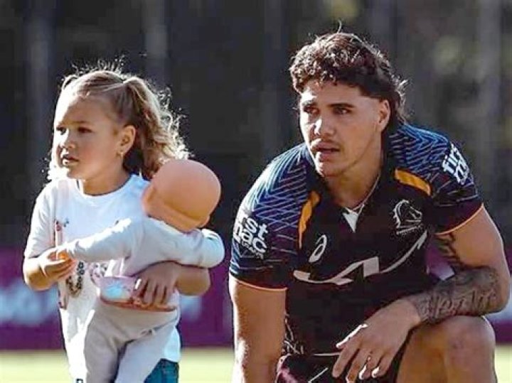 What Happened To Meghan Walsh’s Nose? Facts About John Walsh’s Daughter