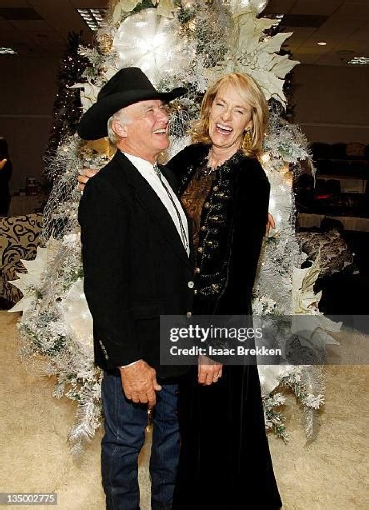 Who Is Julanne Mahan | The Wife Of Larry Mahan