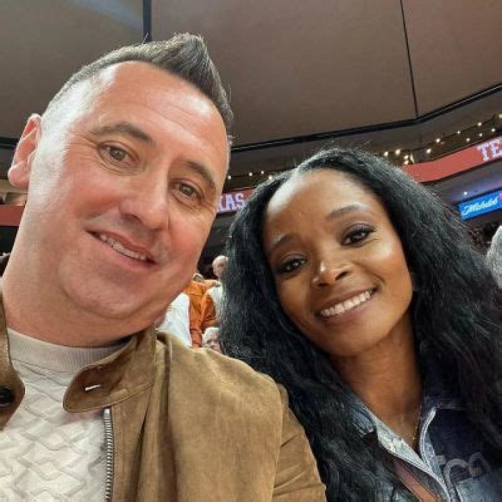 Who Is Loreal Sarkisian | Meet The Wife Of Steve Sarkisian | Wiki And Relationship